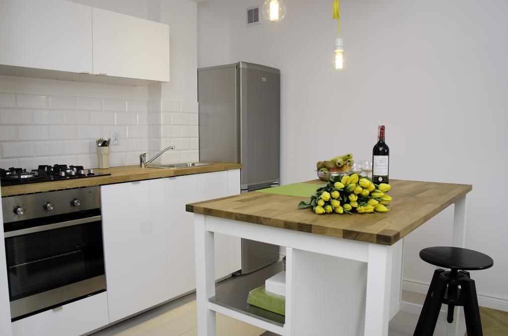 Apartament Bizzi Luxheart Of Old Town Warszawa